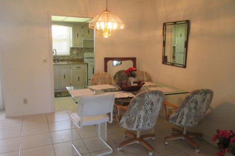 Apartamento en alquiler en West Palm Beach, Florida, 1 dormitorio, 61.41 m2 № 2083451 - foto 8