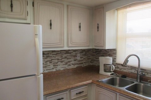 Apartamento en alquiler en West Palm Beach, Florida, 1 dormitorio, 61.41 m2 № 2083451 - foto 4