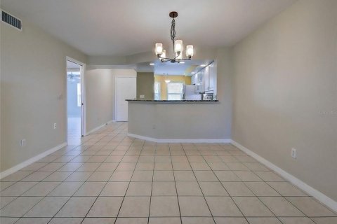 Condominio en venta en North Port, Florida, 2 dormitorios, 107.12 m2 № 2151915 - foto 28