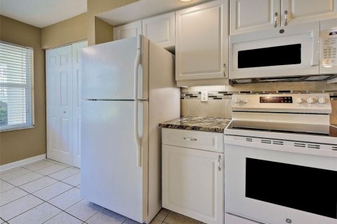 Condominio en venta en North Port, Florida, 2 dormitorios, 107.12 m2 № 2151915 - foto 12