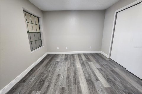 Condo in Altamonte Springs, Florida, 2 bedrooms  № 1597410 - photo 21
