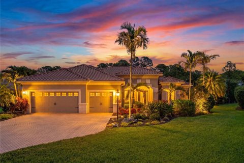 Villa ou maison à vendre à Sarasota, Floride: 4 chambres, 317.54 m2 № 2200413 - photo 2