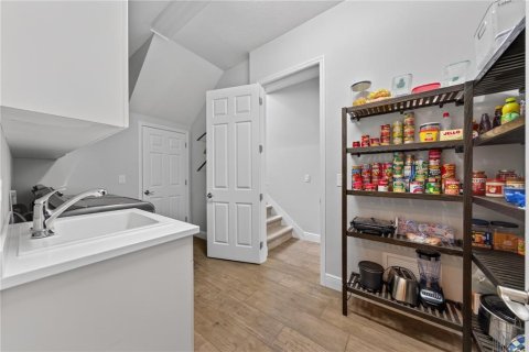 Villa ou maison à vendre à Sarasota, Floride: 4 chambres, 317.54 m2 № 2200413 - photo 27