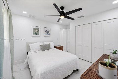 Casa en venta en Cape Coral, Florida, 4 dormitorios № 2186263 - foto 26