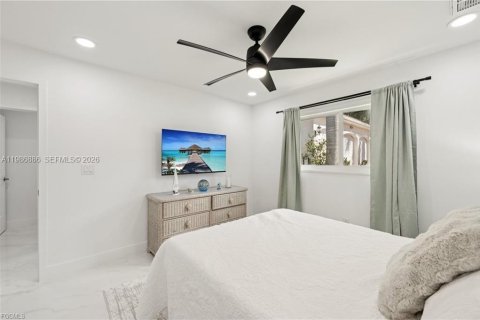 Casa en venta en Cape Coral, Florida, 4 dormitorios № 2186263 - foto 21