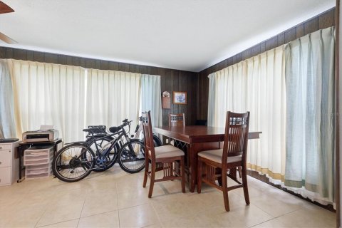 Casa en venta en Port Charlotte, Florida, 2 dormitorios, 146.6 m2 № 2349892 - foto 24