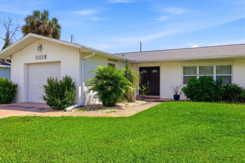 Casa en venta en Port Charlotte, Florida, 2 dormitorios, 146.6 m2 № 2349892 - foto 3