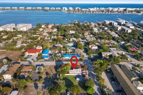 Immobilier commercial à Lake Worth, Floride 167.78 m2 № 2079257