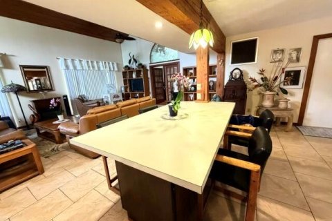 House in Boynton Beach, Florida 3 bedrooms, 253.16 sq.m. № 2154360 - photo 8