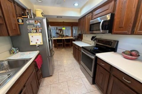 House in Boynton Beach, Florida 3 bedrooms, 253.16 sq.m. № 2154360 - photo 16