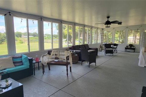 House in Clermont, Florida 3 bedrooms, 146.04 sq.m. № 1841827 - photo 20