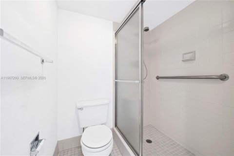 Copropriété à vendre à Pembroke Pines, Floride: 2 chambres, 140 m2 № 2029936 - photo 14
