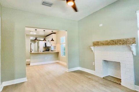 Casa en alquiler en Plant City, Florida, 3 dormitorios, 98.29 m2 № 1866616 - foto 2
