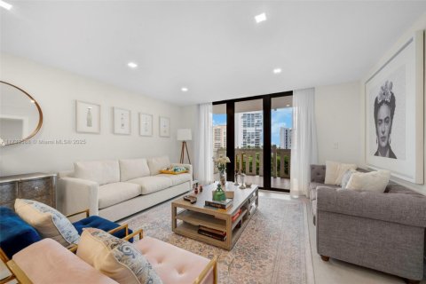 Condo in Key Biscayne, Florida, 2 bedrooms  № 1895707 - photo 4