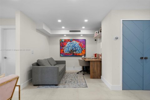 Condo in Key Biscayne, Florida, 2 bedrooms  № 1895707 - photo 7