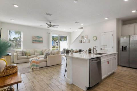 Townhouse in Kissimmee, Florida 2 bedrooms, 129.51 sq.m. № 1754499 - photo 6