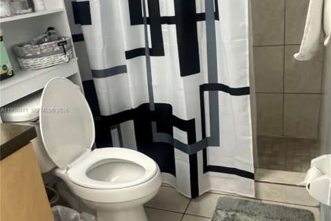 Copropriété à vendre à Hialeah, Floride: 1 chambre, 55.74 m2 № 2006851 - photo 15