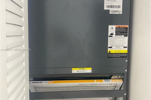 Copropriété à vendre à Hialeah, Floride: 1 chambre, 55.74 m2 № 2006851 - photo 16