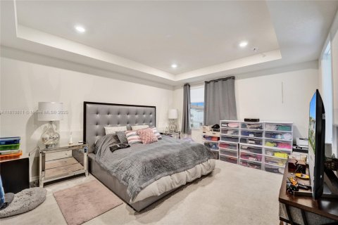 Adosado en venta en Hollywood, Florida, 3 dormitorios, 145.02 m2 № 1774152 - foto 25