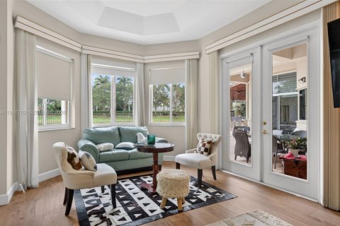 Купить виллу или дом в Уэстон, Флорида 5 спален, 414.72м2, № 2006052 - фото 23
