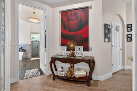 Купить виллу или дом в Уэстон, Флорида 5 спален, 414.72м2, № 2006052 - фото 20