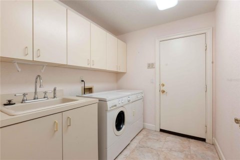 Casa en venta en Sun City Center, Florida, 3 dormitorios, 218.23 m2 № 2166904 - foto 11