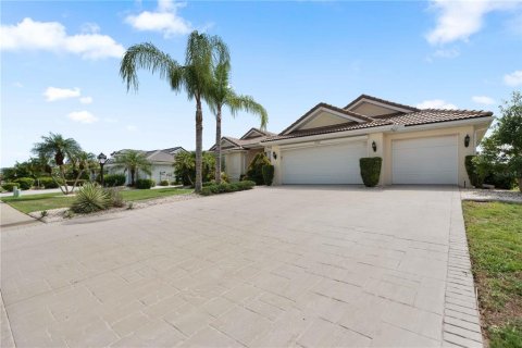 Casa en venta en Sun City Center, Florida, 3 dormitorios, 218.23 m2 № 2166904 - foto 3