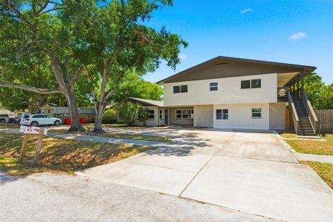Immobilier commercial à vendre à Saint Petersburg, Floride: 10 chambres, 390 m2 № 2330248 - photo 3