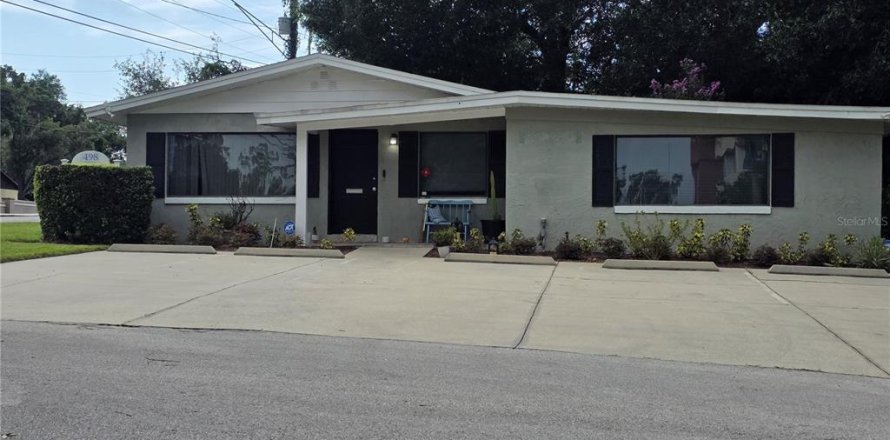 Propiedad comercial en Altamonte Springs, Florida 153.57 m2 № 1908463