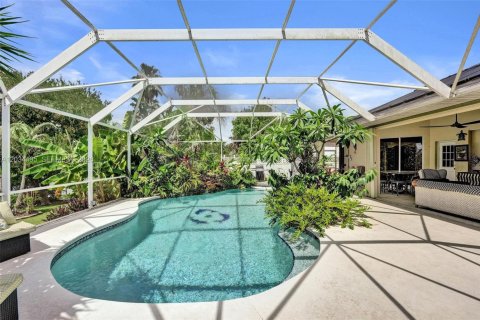 House in Port St. Lucie, Florida 4 bedrooms, 232.53 sq.m. № 2186321 - photo 16