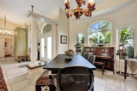 House in Port St. Lucie, Florida 4 bedrooms, 232.53 sq.m. № 2186321 - photo 26