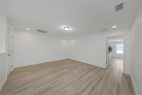 Touwnhouse à vendre à Tampa, Floride: 3 chambres, 214.33 m2 № 2232227 - photo 30