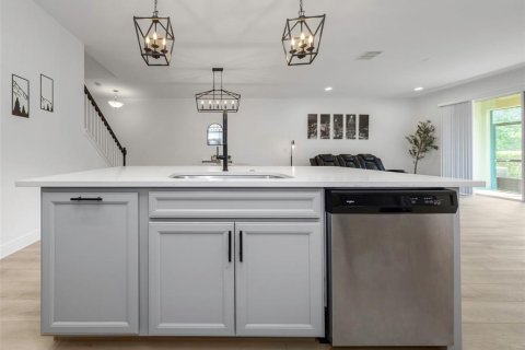 Touwnhouse à vendre à Tampa, Floride: 3 chambres, 214.33 m2 № 2232227 - photo 20