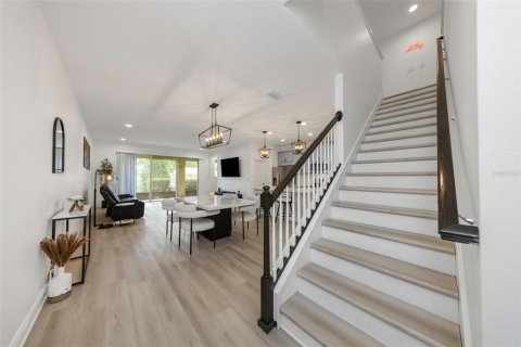 Touwnhouse à vendre à Tampa, Floride: 3 chambres, 214.33 m2 № 2232227 - photo 7