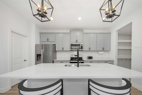 Touwnhouse à vendre à Tampa, Floride: 3 chambres, 214.33 m2 № 2232227 - photo 13