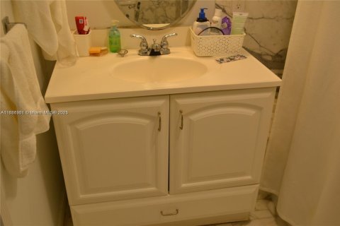 Condominio en alquiler en Fort Lauderdale, Florida, 3 dormitorios, 193.24 m2 № 1807758 - foto 7