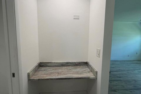Appartement à louer à Delray Beach, Floride: 1 chambre, 99.22 m2 № 2388429 - photo 13