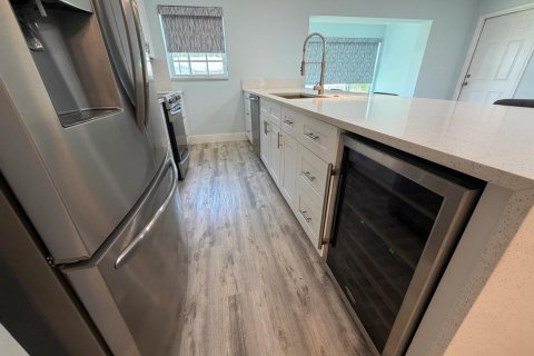 Appartement à louer à Delray Beach, Floride: 1 chambre, 99.22 m2 № 2388429 - photo 4