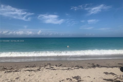 Condo à Jensen Beach, Floride, 2 chambres  № 2038161