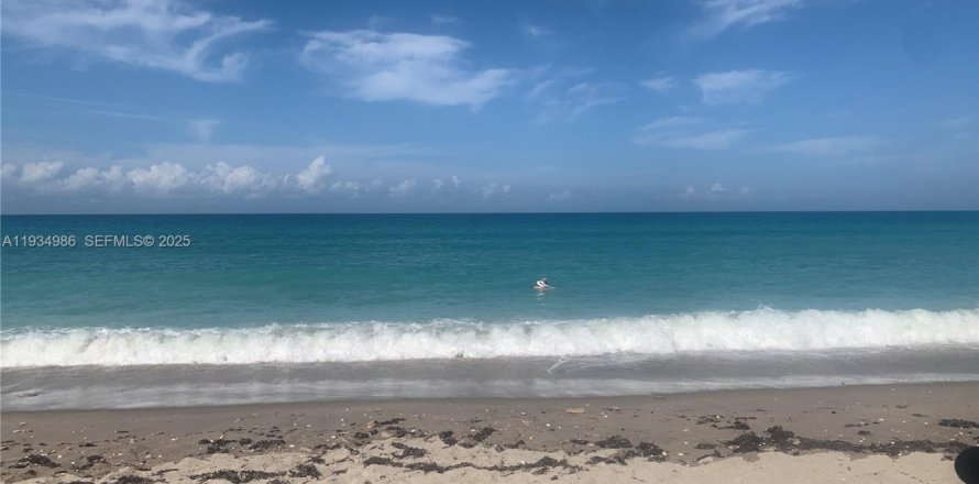 Condo à Jensen Beach, Floride, 2 chambres  № 2038161