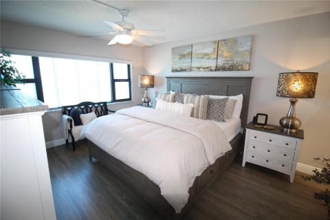 Copropriété à louer à Jensen Beach, Floride: 2 chambres, 91.42 m2 № 2038161 - photo 11