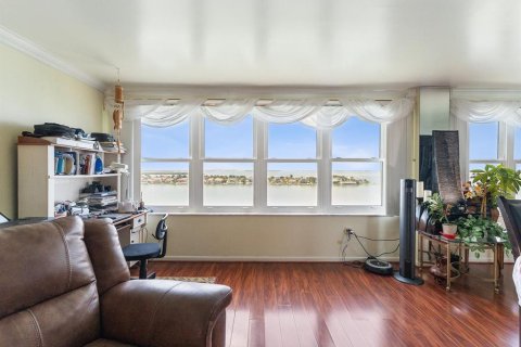 Condominio en venta en Saint Petersburg, Florida, 2 dormitorios, 167.22 m2 № 1535041 - foto 5