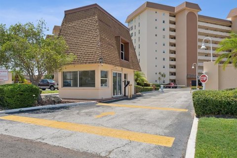 Condominio en venta en Saint Petersburg, Florida, 2 dormitorios, 167.22 m2 № 1535041 - foto 28