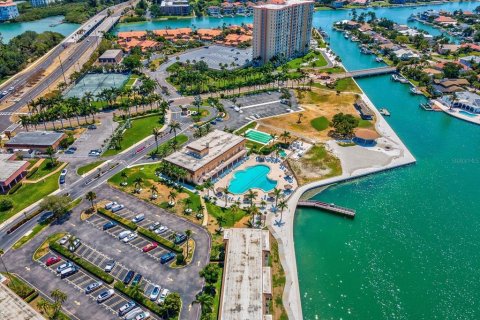 Condominio en venta en Saint Petersburg, Florida, 2 dormitorios, 167.22 m2 № 1535041 - foto 2
