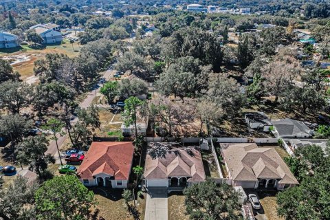 Villa ou maison à vendre à Clearwater, Floride: 4 chambres, 168.9 m2 № 2427402 - photo 6