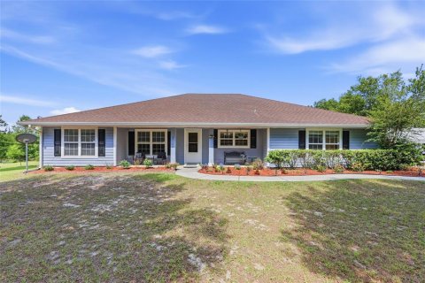 House in Alachua, Florida 3 bedrooms, 191.84 sq.m. № 2115066