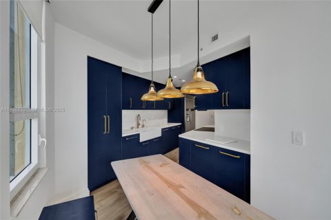 Copropriété à louer à Miami, Floride: 3 chambres, 213.02 m2 № 1987531 - photo 26