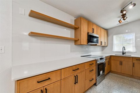Casa en venta en Temple Terrace, Florida, 3 dormitorios, 116.5 m2 № 1841531 - foto 9