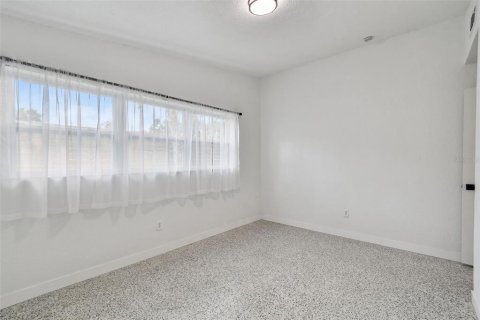Casa en venta en Temple Terrace, Florida, 3 dormitorios, 116.5 m2 № 1841531 - foto 17