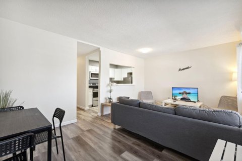 Condo in North Miami Beach, Florida, 1 bedroom  № 2181538 - photo 5